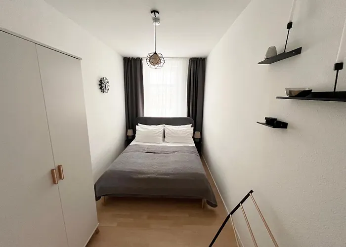 Purer Luxus Mit 2 Schlafzimmern, Balkon Und Privat-parkplatz شقة لبسيا