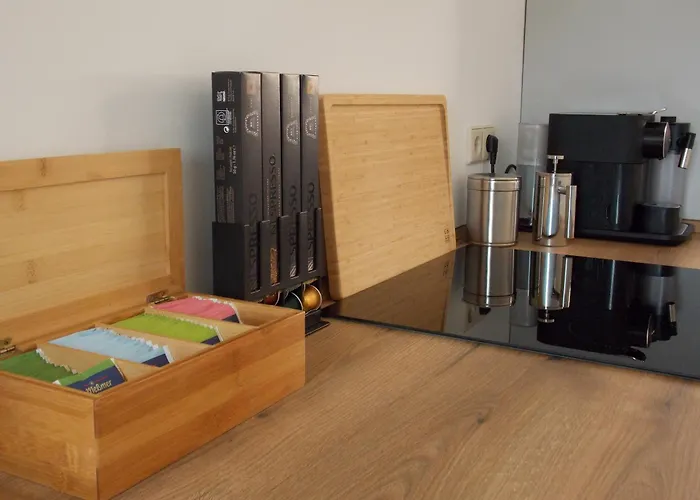 Purer Luxus Mit 2 Schlafzimmern, Balkon Und Privat-parkplatz * لبسيا