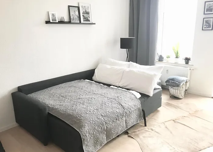 شقة Purer Luxus Mit 2 Schlafzimmern, Balkon Und Privat-parkplatz