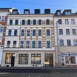 Apartment Purer Luxus Mit 2 Schlafzimmern, Balkon Und Privat-parkplatz Leipzig