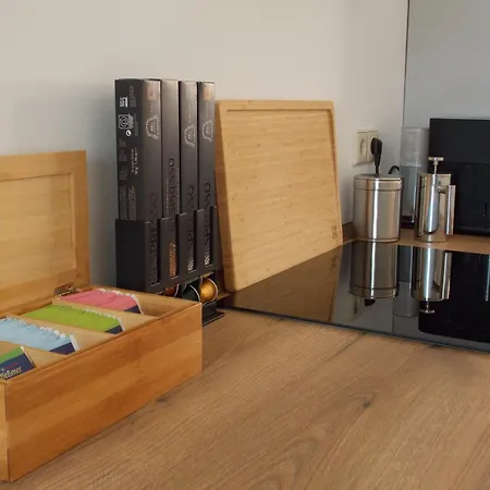 Purer Luxus Mit 2 Schlafzimmern, Balkon Und Privat-parkplatz * ライプツィヒ
